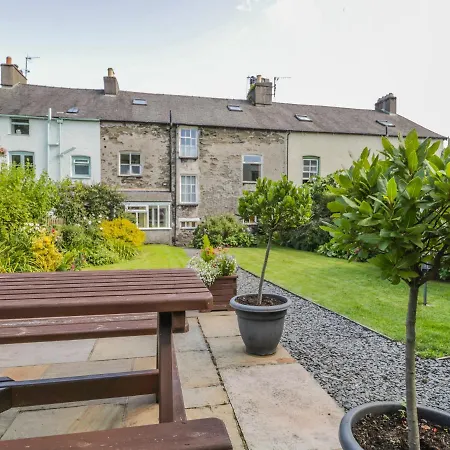 Hillside * Broughton in Furness